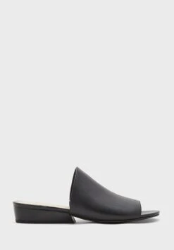 Nine West Lynneah Mule Sandals